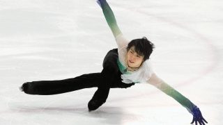 羽生結弦選手の筋肉美に迫る!部位別に画像をチェック&豊かな表情にも注目