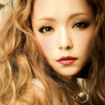 安室奈美恵の腹筋画像特集!おすすめ腹筋トレーニングも紹介