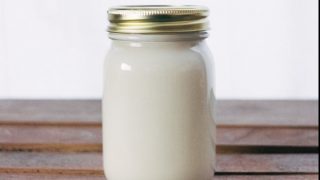 ヨーグルトは筋トレにおすすめ?量・食べ方・タイミングを解説!