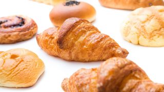 ダイエット中に太らず菓子パンを食べる方法!太りにくいパンも知りたい!